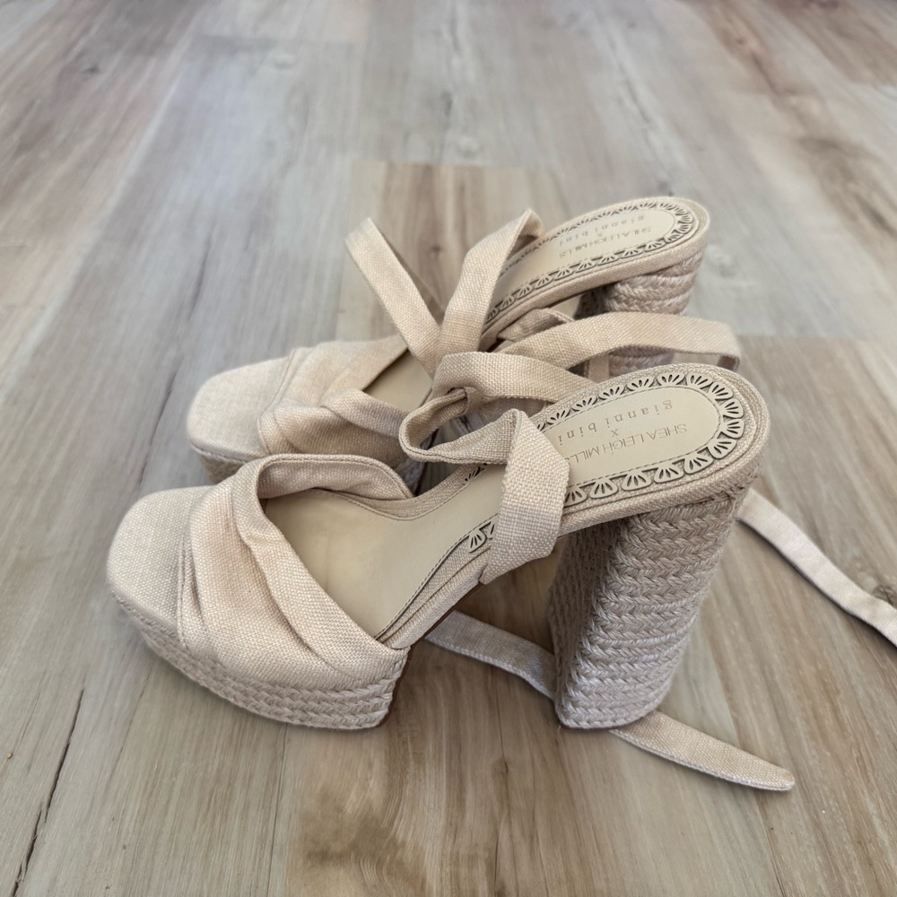 Gianni Bini Beige Platform Wedge Sandals